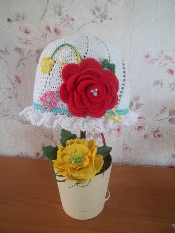 Головные уборы и аксессуары(детские и взрослые)