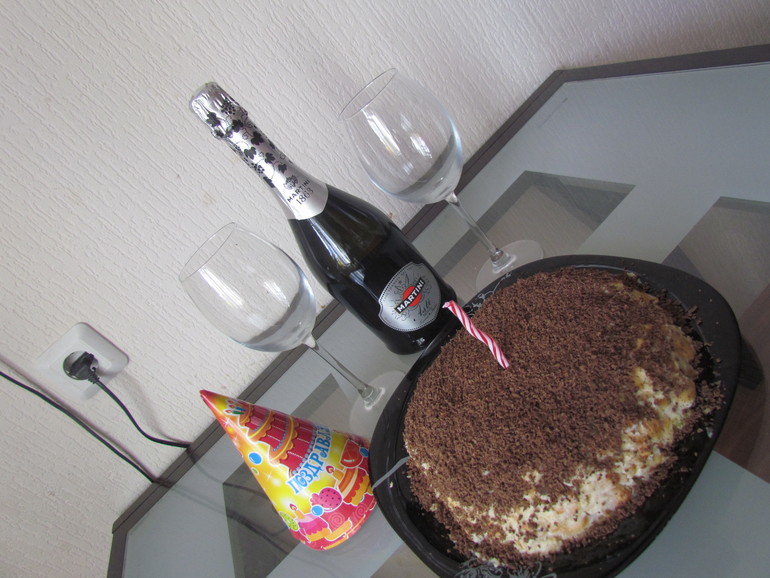 8 мая - 1 месяц!