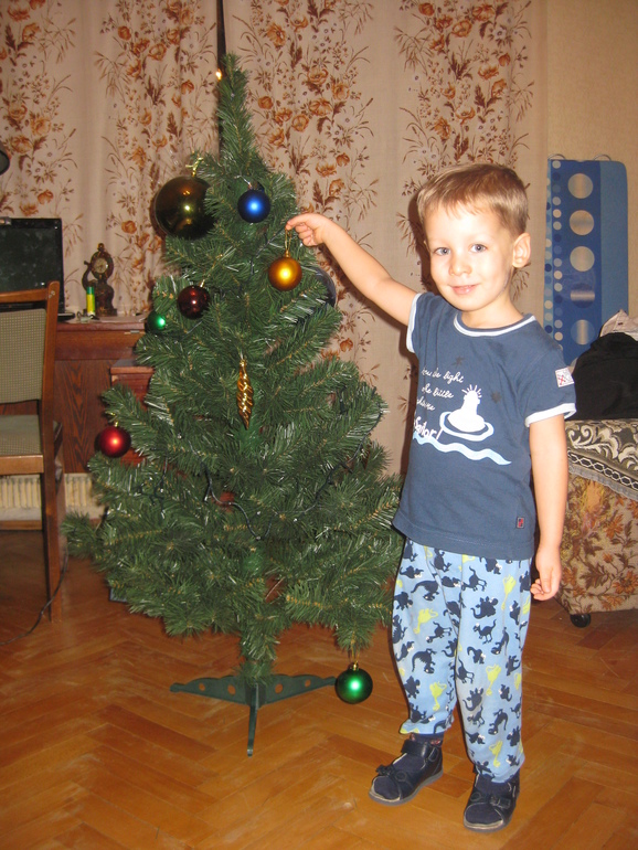 Ну и наша домашняя елочка