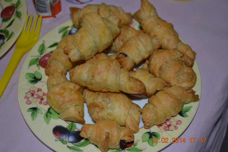 "Кафе" ТН "Я шагаю вместе с мамой"!