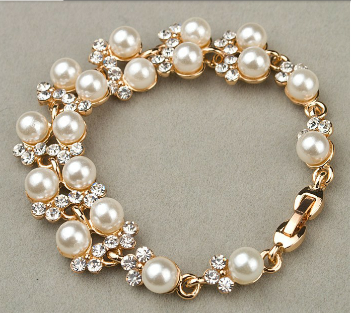 браслет с жемчугом, цена 189 руб!