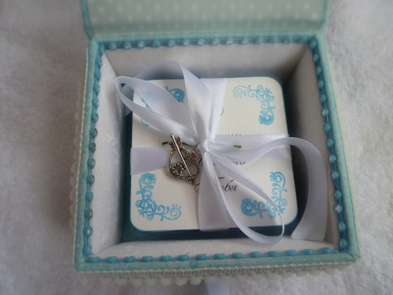 100 причин любить тебя)))