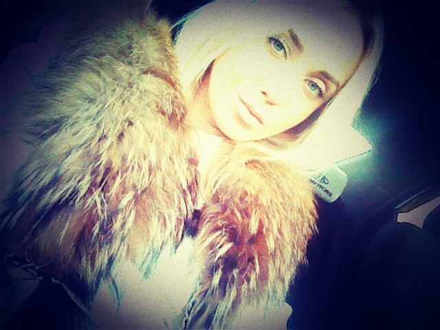 Я вернулась:)Не прошло и года....а,даже,больше....