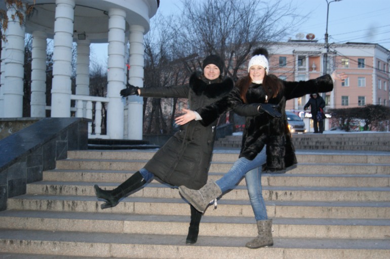 встретились с подружками...