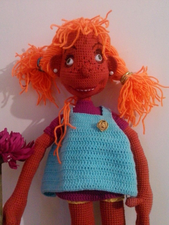 Пеппи длинный чулок