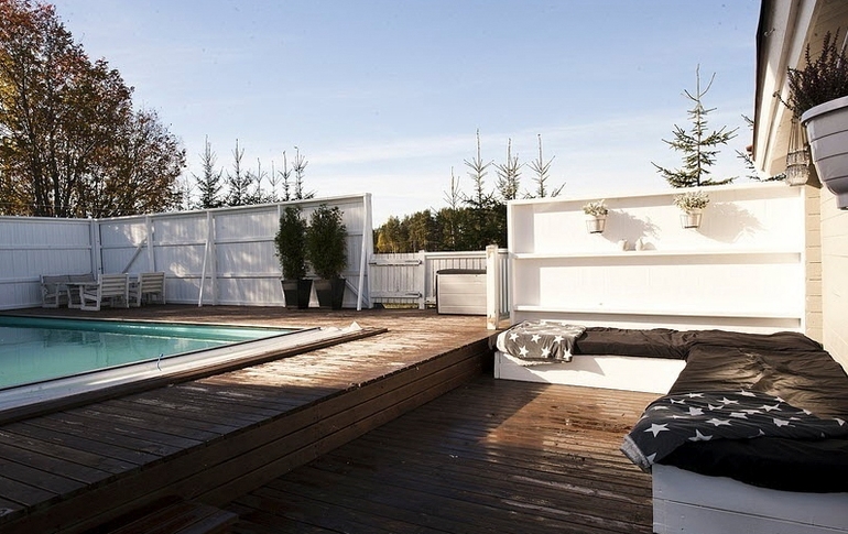 Лаконичность и графичность. Классический образец.