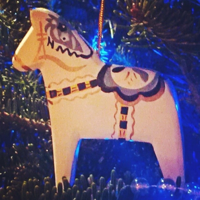 Про символ года. Скандинавская лошадка Dala Horse