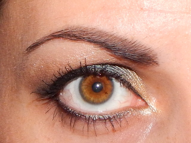 Яркий макияж ( Sleek Storm)