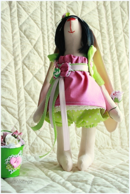 очень необычная зайка