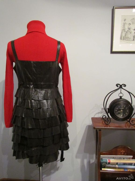 Платье - сарафан из кожи перфорированной и гладкой..2500 р. НОВЫЙ