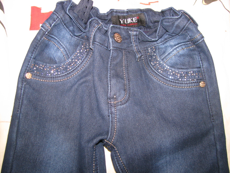 Джинсы на флисе р.110 700 руб.