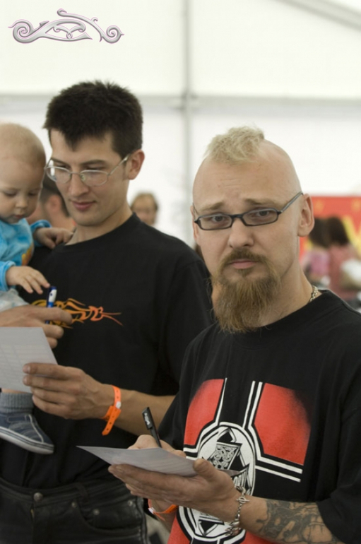 Кто может помочь подобрать запах для мужчины