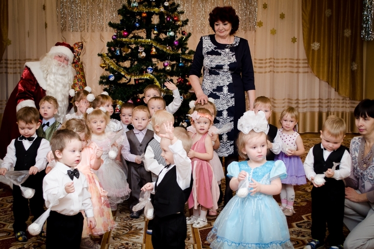 Получила фото с утренника