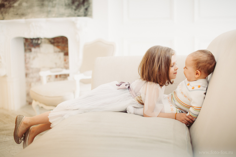 Семейная фотосессия в студии