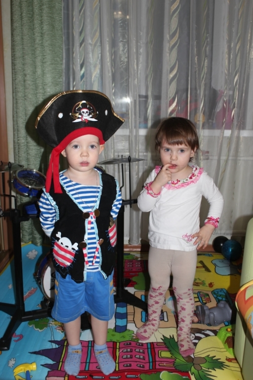 Отметили)