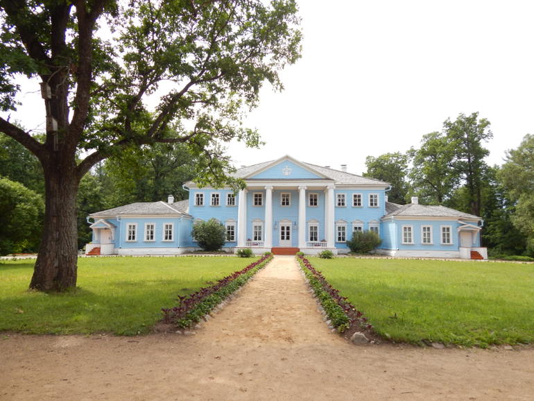 Дом-Музей Глинки в Новоспасском
