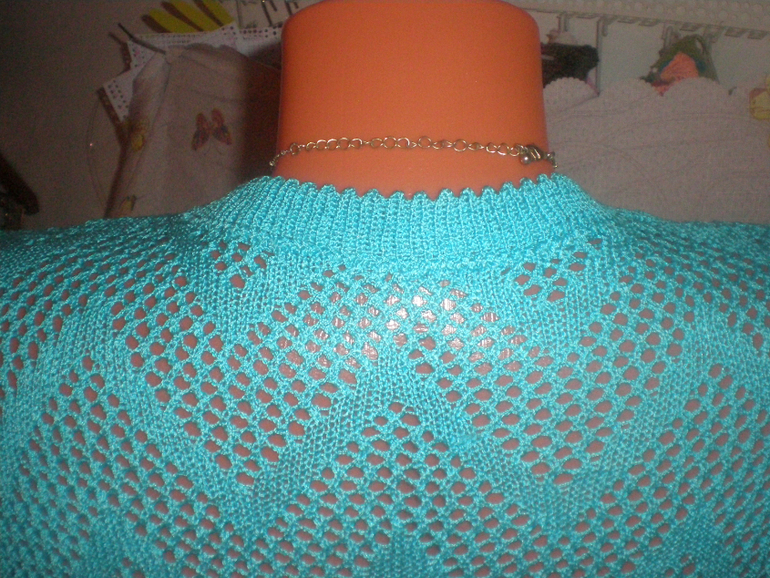 ажурный костюм.