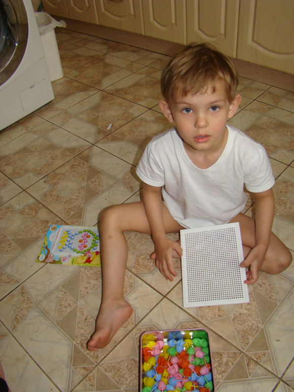 Любимая игра Паштета....