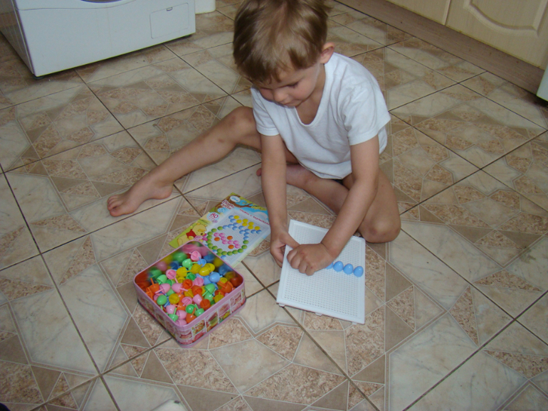 Любимая игра Паштета....