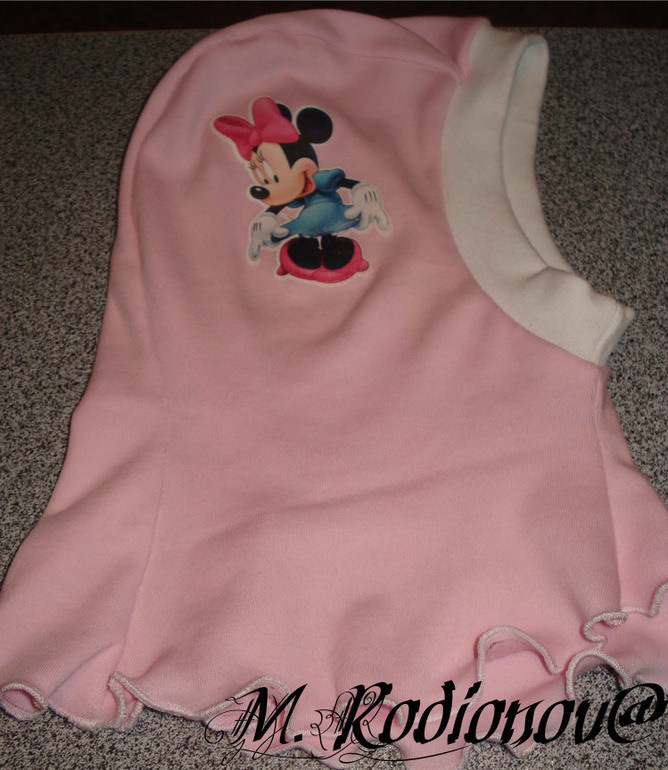 Шапка-шлем для дочки