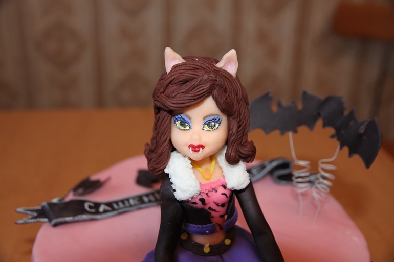 Ещё одна Клодин Вульф