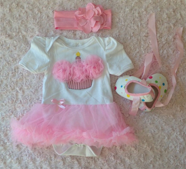 Праздничные, нарядные бодики для малышей - 780руб.