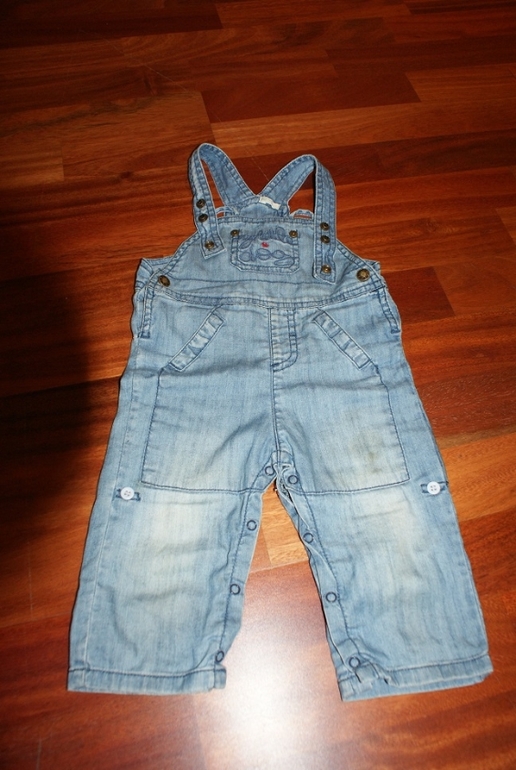 Много вещей в идеале 80-86 р-р, приятного выбора