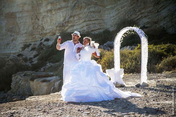 Свадьба на Кипре! Бесплатная доставка на место проведения!