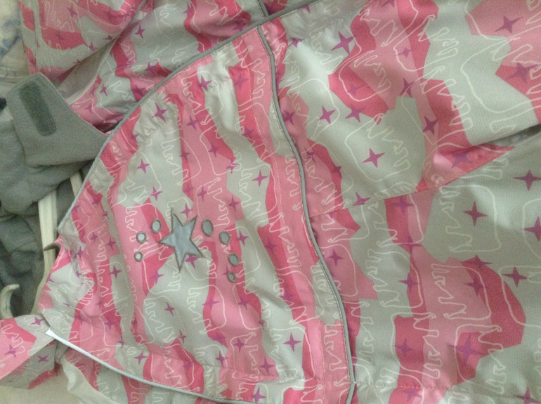 Huppa новый комбез на весну 2000 р 92 размер