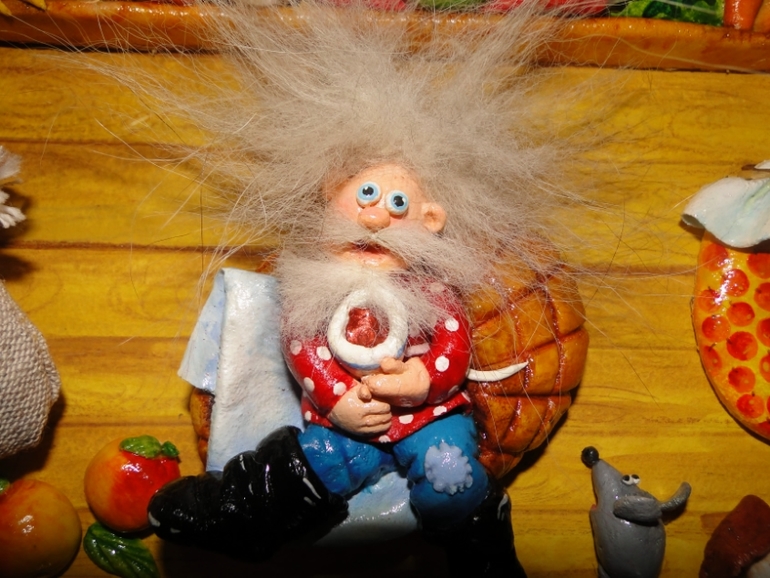 домовенок в кладовочке