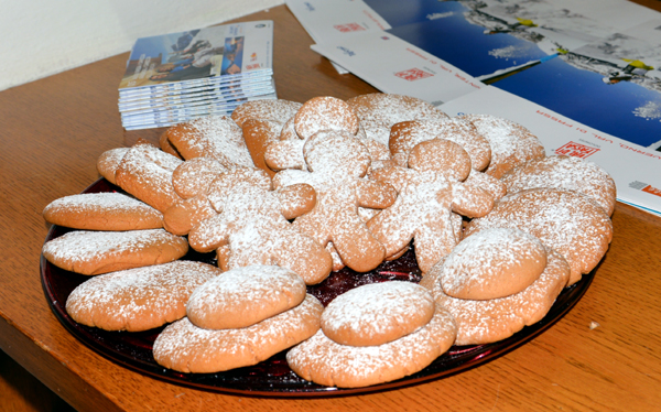 заснеженные человечки :)