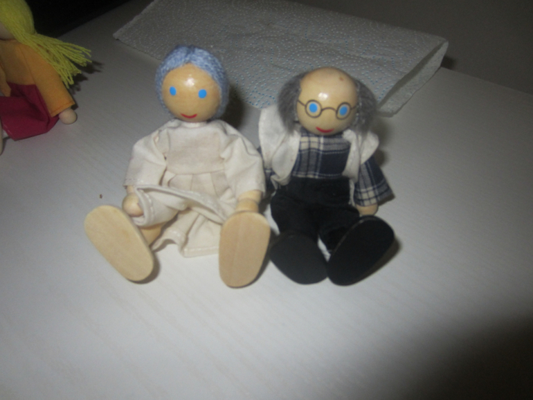 Кукольный дом своими руками! (вернее дедушкиными)