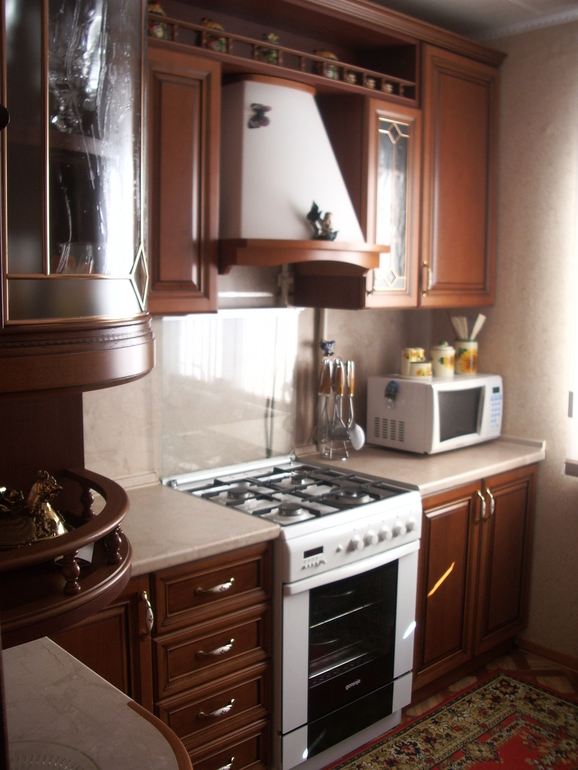 Кому Мебель????