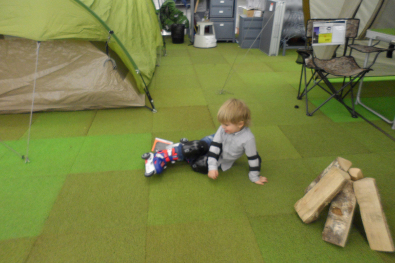 Коньки и ролики в 2,5 года