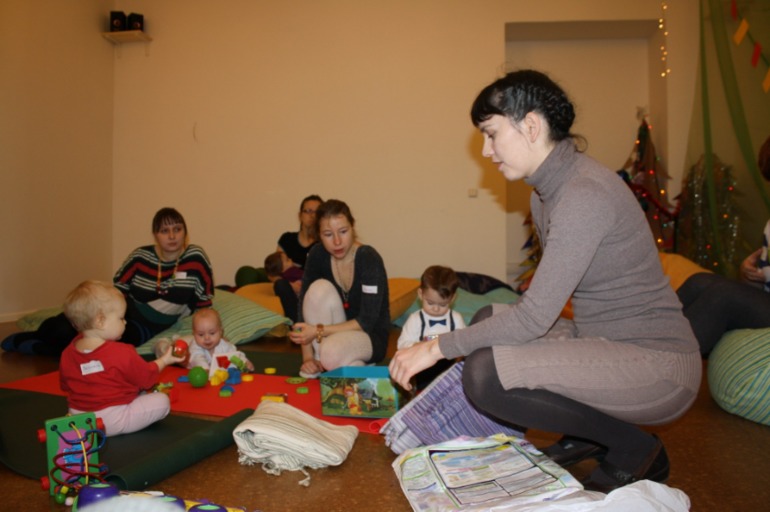 Слингоелка в Доме Гнома