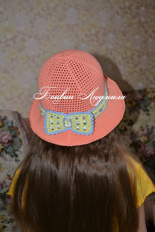 Шляпка крючком