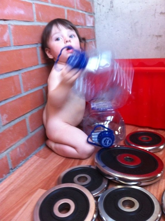 Что вы делаете с пустыми баклагами из под воды??