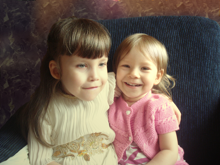 Мои дочули :)