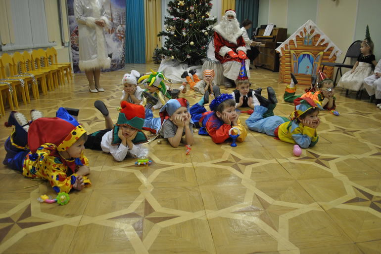 Новогодний утренник 26.12.2013 г.