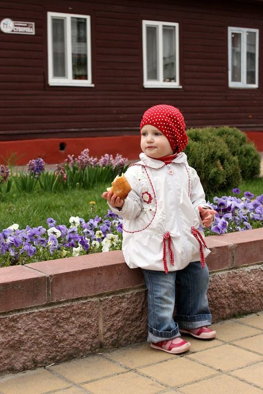 Даша. 1 год 8 мес. Кобрин