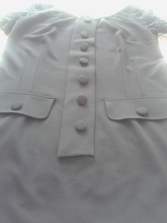 Оцените наряды