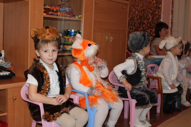 Наш утренник-2013. Мишка.