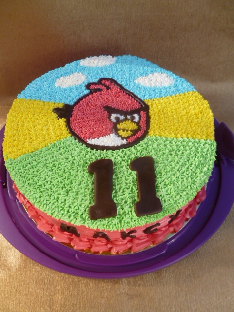 Торт племяннику.