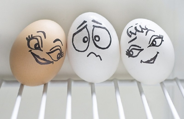 Себе настроение поднимай и о друзьях не забывай.