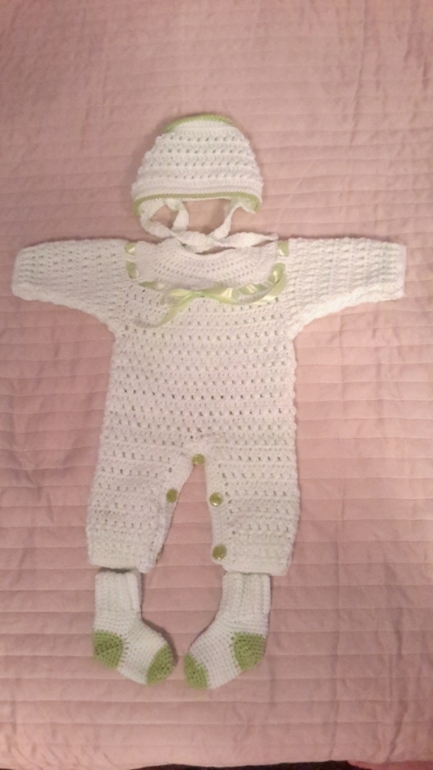 Костюмчики для очень маленьких  мальчиков )