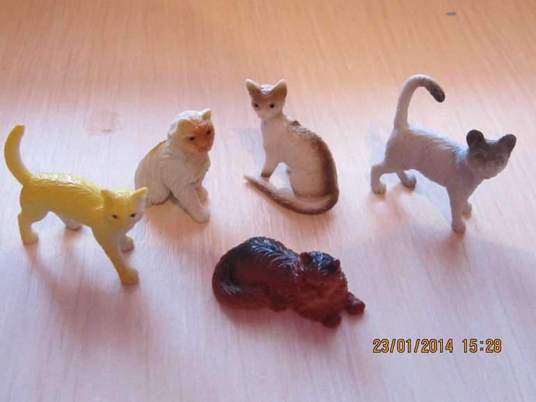 Фигурки животных...