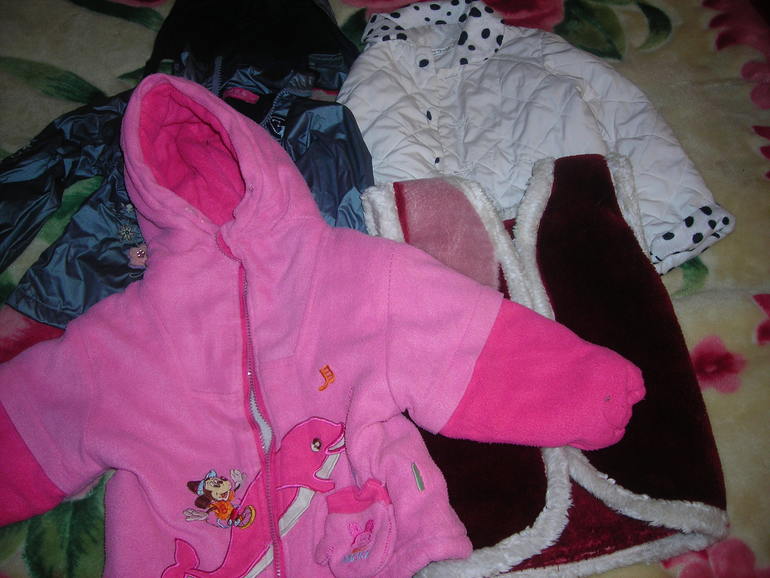 Продам пакетом для девочки 2-4 лет