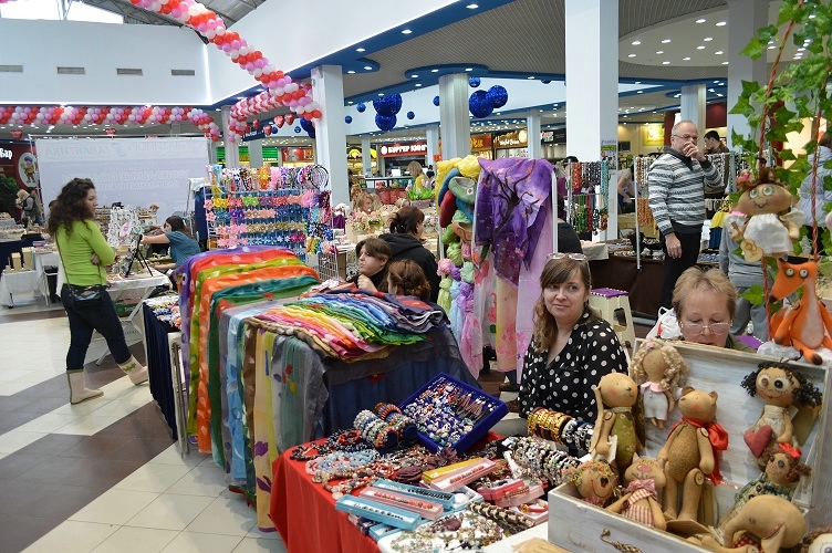 А я участвовала в выставке мастеров юга России  "Валинор" в г. Краснодар