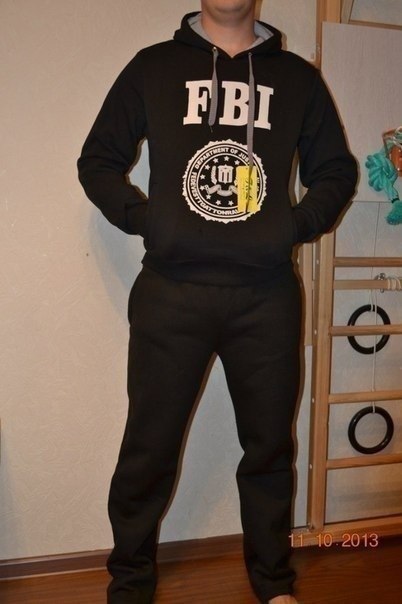 1400 руб мужские костюмы. заказ отправляю во вторник