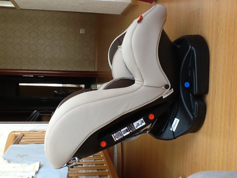 Продается автокресло BABYAUTO UNIVERSAL